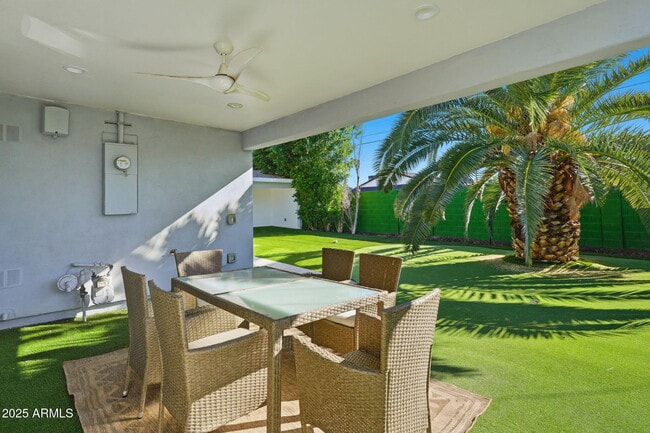 Building Photo - 7921 E Willetta St