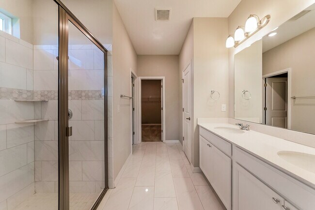 Building Photo - 417 Daylily Blvd