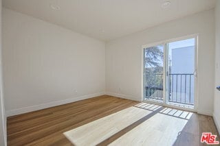 Building Photo - 10803 Kling St