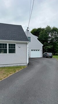 Building Photo - 5 Douglas Cir