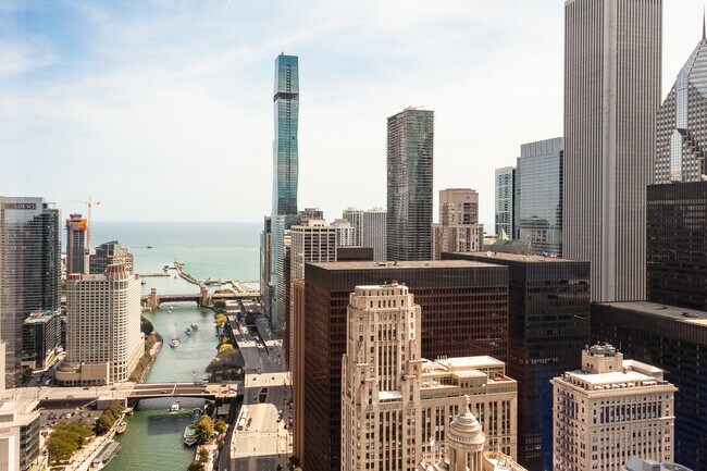 Building Photo - 401 N Wabash Ave