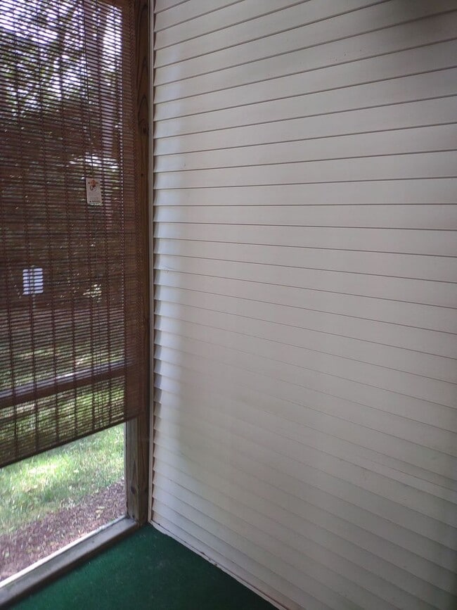 Building Photo - COMING SOON!! Lovely 2 Bedroom House | Gre...