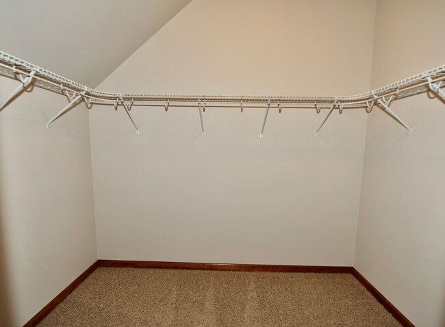 Building Photo - Coeur d'Alene Place Community 3 bed 2.5 ba...