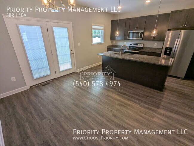 Building Photo - 2906 Belgian Dr