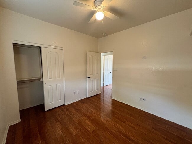 Building Photo - 3 BEDROOM HOME IN THE FOOTHILLS!