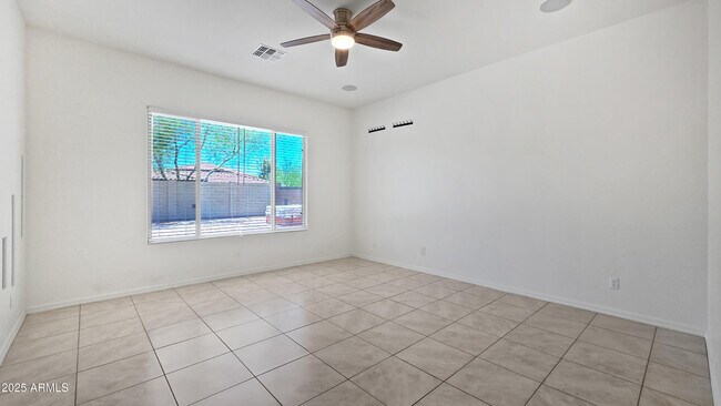 Building Photo - 4219 N 161st Ave