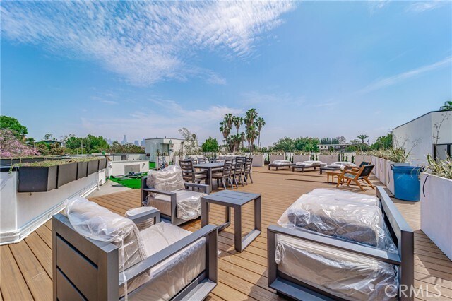 Building Photo - 2828 London St