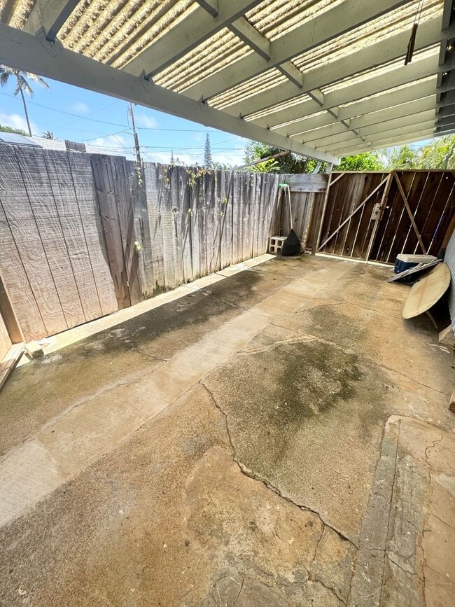 Building Photo - 317 Ilimalia Loop