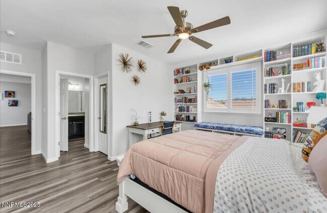 Building Photo - Charming 4 Bedroom Newer South Reno Home