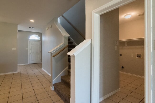 Building Photo - 8512 Prairie Wind Trail