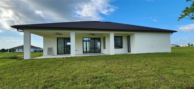 Building Photo - 4011 NW 38th Ln