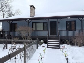 Building Photo - 41 Stratford Rd