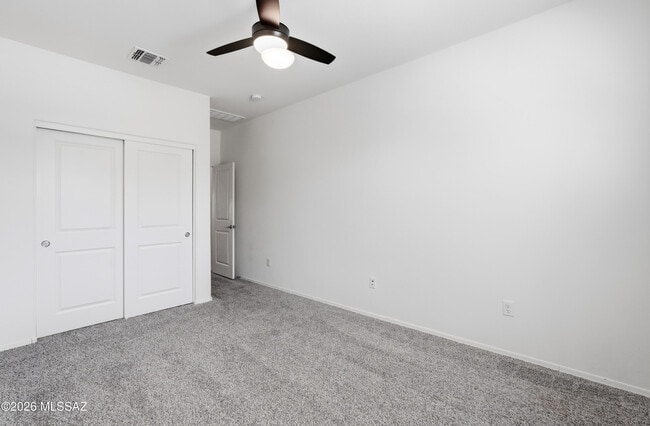 Building Photo - 1016 W Calle Nicoya