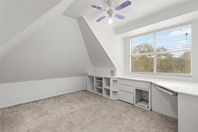 Building Photo - 13206 Chriswood Dr