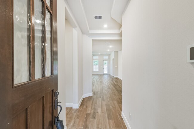Building Photo - 16615 Tranquility Grove Dr