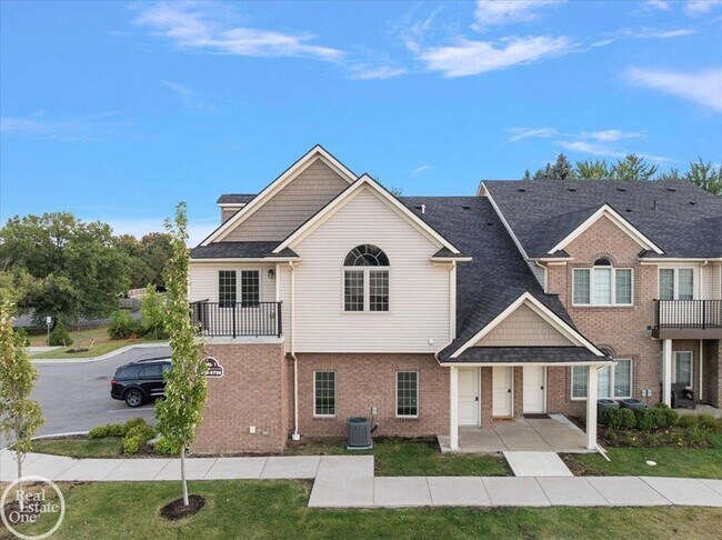 Building Photo - 2676 Barrington Square