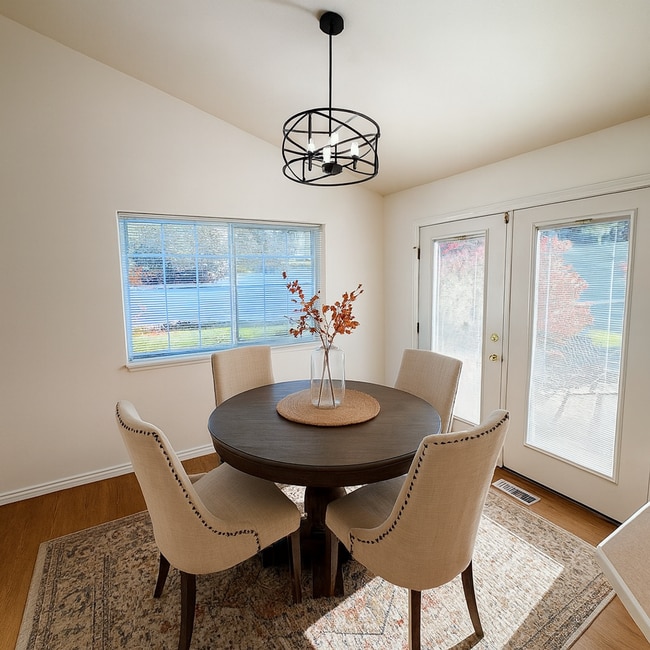 Building Photo - 3922 E Siskin Ln