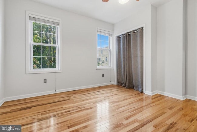 Building Photo - 2217 Memphis St