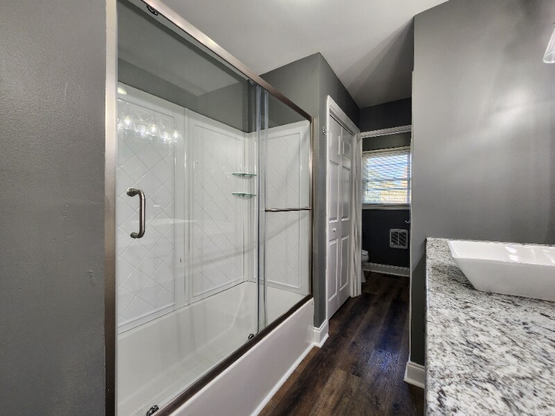 Building Photo - 216 McGarity St