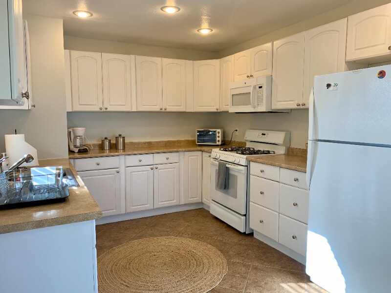 Building Photo - 6186 Chia Ave