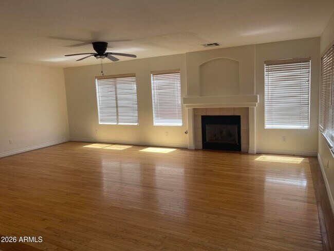 Building Photo - 4727 E Goldfinch Gate Ln