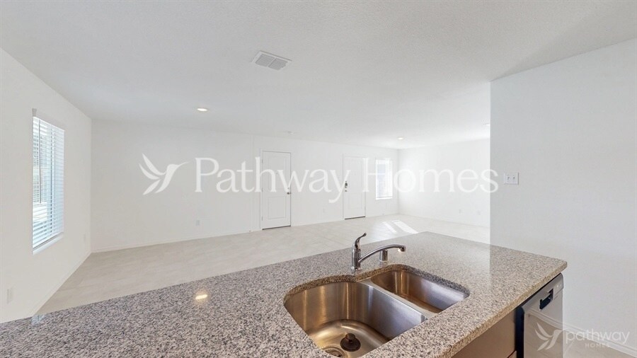 Building Photo - 8801 Red Fox Trl