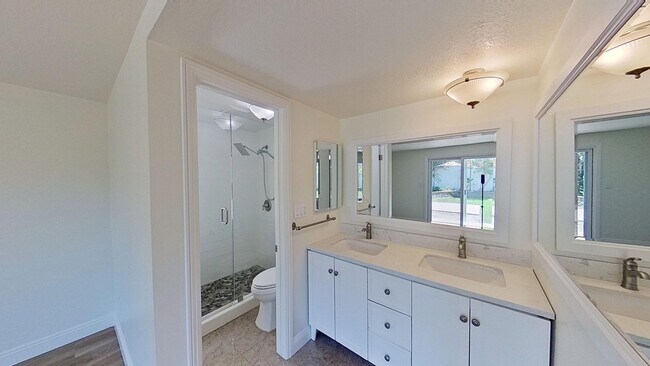 Building Photo - 9092 Brabham Dr