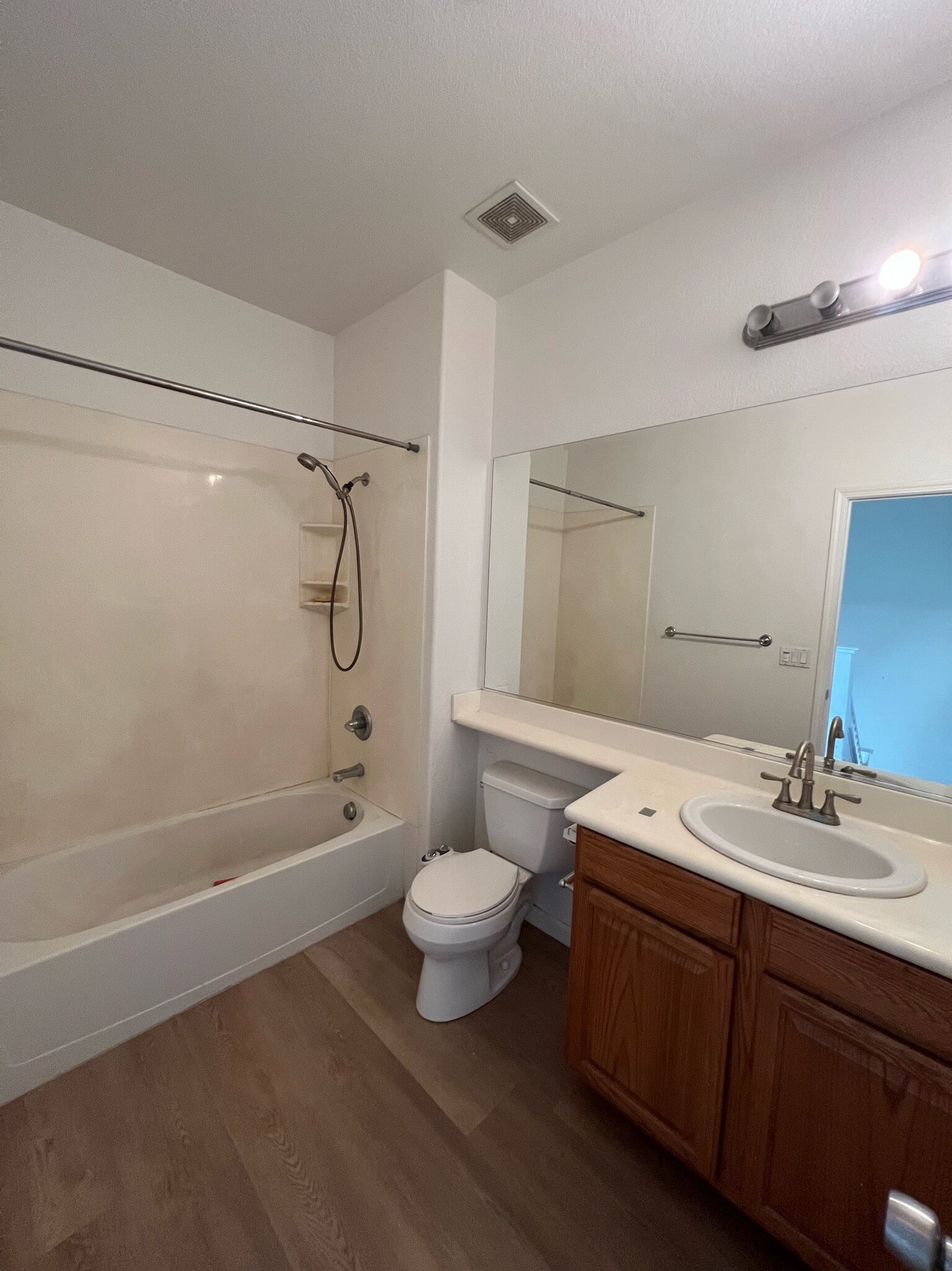 Building Photo - 1645 Mabury Road