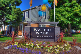 Building Photo - Pacific Walk