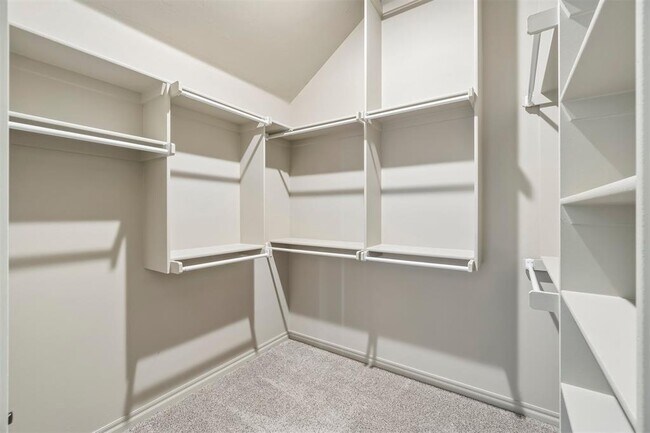 Building Photo - 9225 NW 92nd St