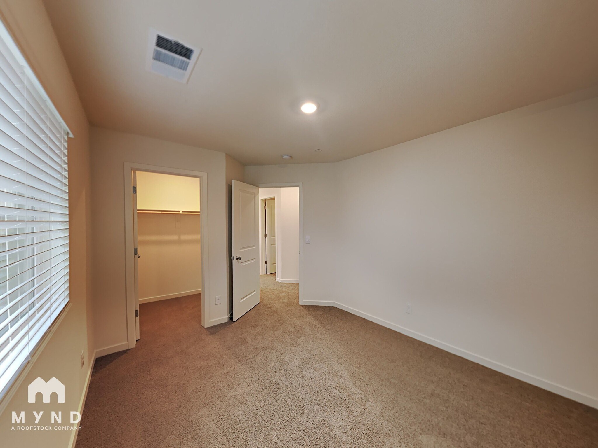Building Photo - 3049 Pruett Dr