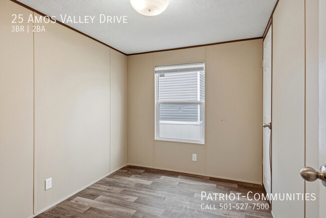 Building Photo - 25 Amos Valley Dr