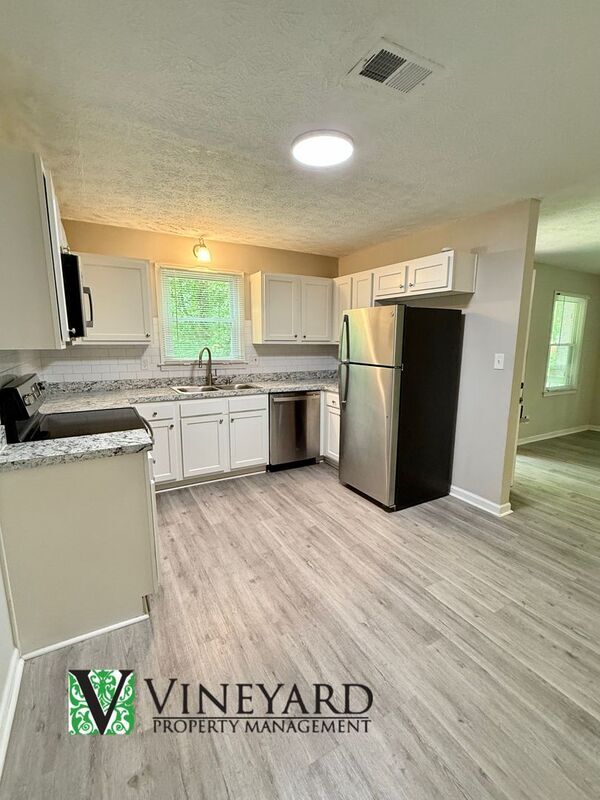 Building Photo - 4311 E Paulding Dr