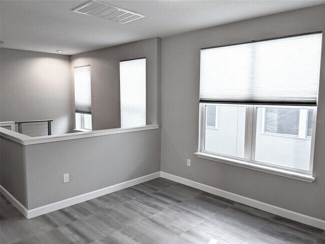 Building Photo - 11531 Charnock Dr