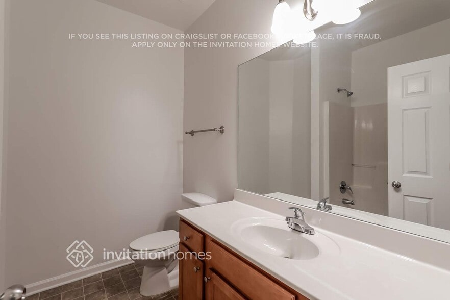Building Photo - 908 Harvest Brook Dr NE