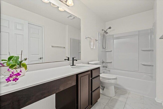 Building Photo - 11229 Kirkland Hill Path