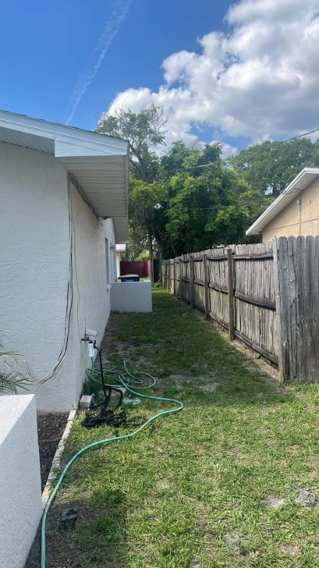 Building Photo - 3100 Thomas Rd