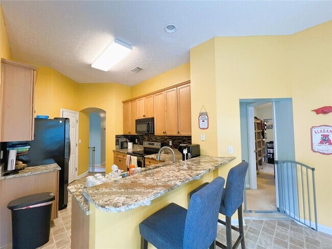 Building Photo - For Rent Prattville AL