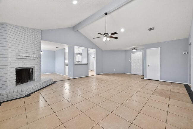 Building Photo - 1842 Freshmeadow Dr