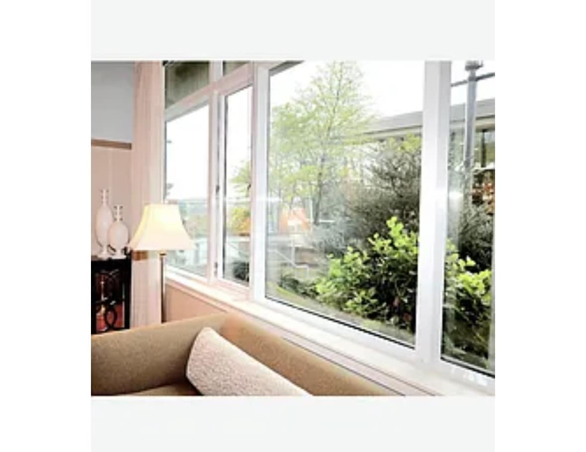 Building Photo - 1900 S River Dr