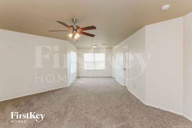 Building Photo - 10636 Winding Passage Way