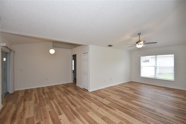 Building Photo - 14 Ryley Ln