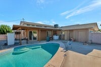 Building Photo - Spacious 6-Bedroom Pool Home Near ASU in Prime Tempe Location