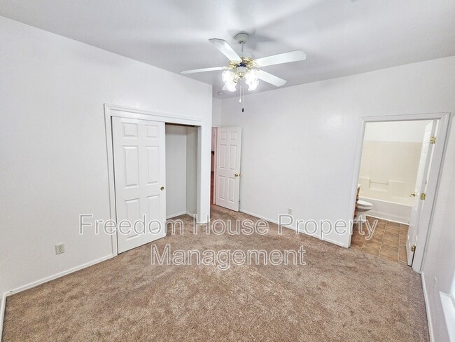 Building Photo - 530 Bourbon St