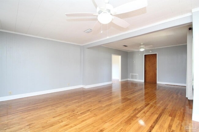 Building Photo - 1475 Bet Raines Rd