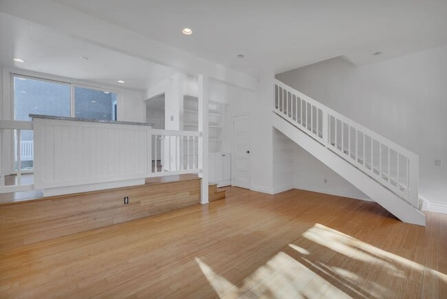 Building Photo - 28348 Rey De Copas Ln