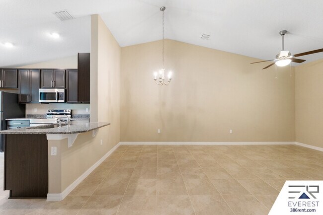 Building Photo - 3 Slumber Path