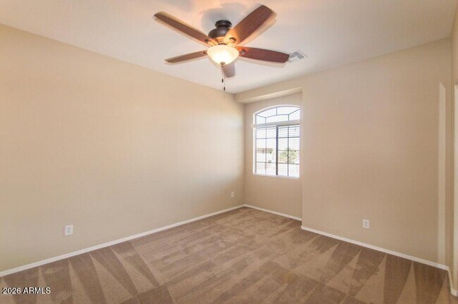 Building Photo - 44023 W Bailey Dr