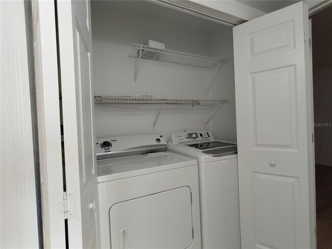Building Photo - 538 Orange Dr