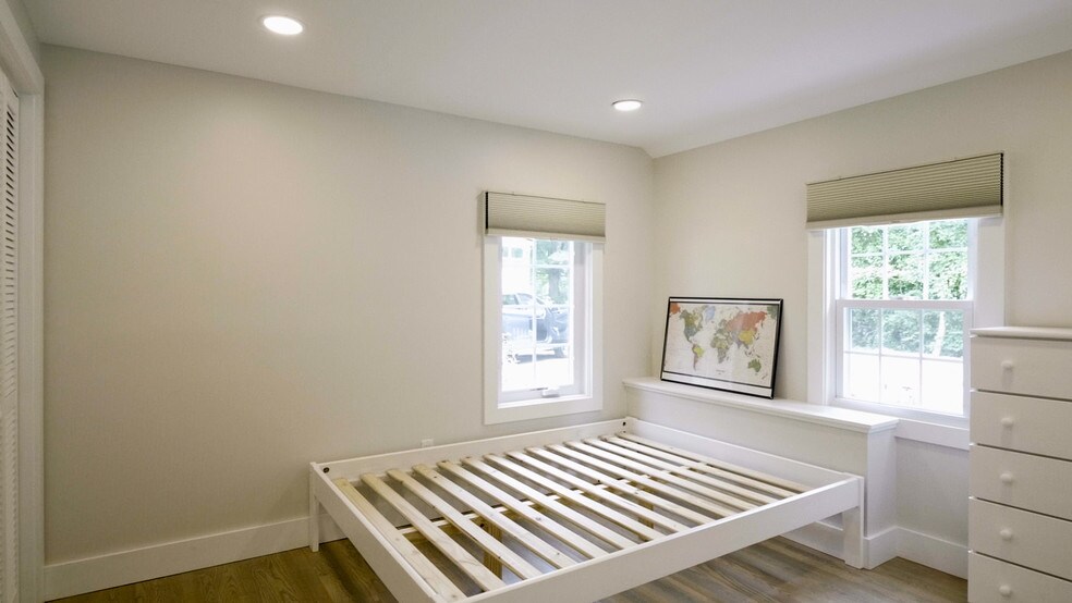 Bedroom 1 (1st Floor) - 629 Storrs Rd